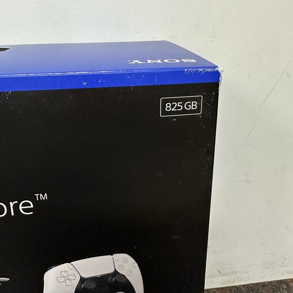 PS5 - Picture 4 of 7